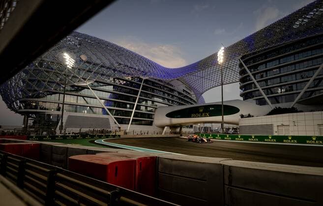 ABU DHABI - Max Verstappen of Red Bull Racing during the Abu Dhabi Grand Prix at Yas Marina Circuit on December 12, 2021 in Abu Dhabi, United Arab Emirates. REMKO DE WAAL F1 Grand Prix 2021 xVIxANPxSportx xxANPxIVx