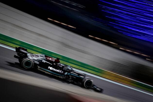 ABU DHABI - Lewis Hamilton of Mercedes during the Abu Dhabi Grand Prix at Yas Marina Circuit on December 12, 2021 in Abu Dhabi, United Arab Emirates. REMKO DE WAAL F1 Grand Prix 2021 xVIxANPxSportx xxANPxIVx