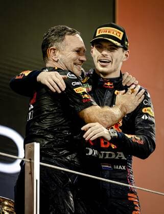 ABU DHABI -Team boss Christian Horner and Max Verstappen of Red Bull Racing on the podium after winning the Formula 1 World Championship, WM, Weltmeisterschaft after the Abu Dhabi Grand Prix at Yas Marina Circuit on December 12, 2021 in Abu Dhabi, United Arab Emirates. REMKO DE WAAL F1 Grand Prix 2021 xVIxANPxSportx xxANPxIVx