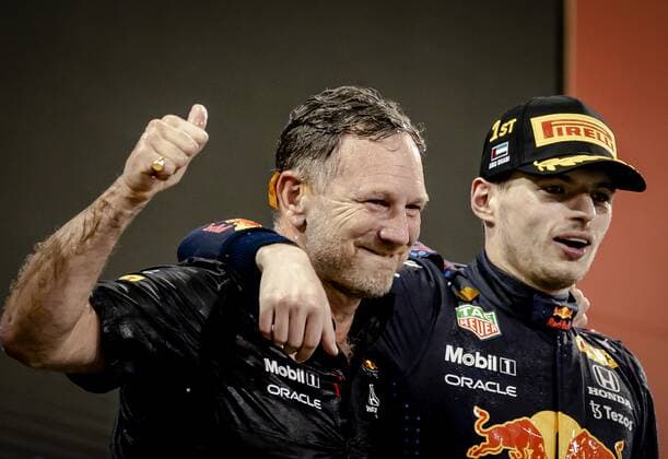ABU DHABI -Team boss Christian Horner and Max Verstappen of Red Bull Racing on the podium after winning the Formula 1 World Championship, WM, Weltmeisterschaft after the Abu Dhabi Grand Prix at Yas Marina Circuit on December 12, 2021 in Abu Dhabi, United Arab Emirates. REMKO DE WAAL F1 Grand Prix 2021 xVIxANPxSportx xxANPxIVx