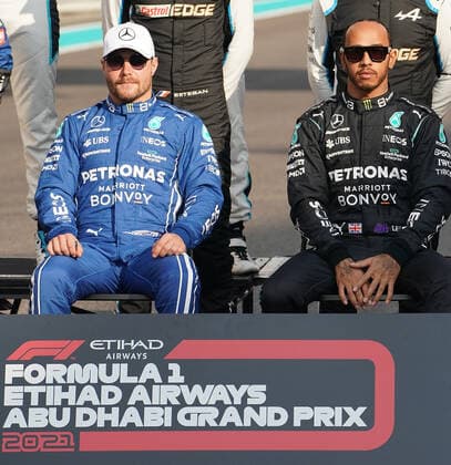 12.12.2021, Yas Marina Circuit, Abu Dhabi, FORMULA 1 ETIHAD AIRWAYS ABU DHABI GRAND PRIX 2021 , im Bild Valtteri Bottas (FIN), Mercedes-AMG Petronas Formula One Team, Lewis Hamilton (GBR), Mercedes-AMG Petronas Formula One Team (Foto EU-Images) Abu Dhabi Yas Marina Circuit Vereinigten Arabischen Emirate