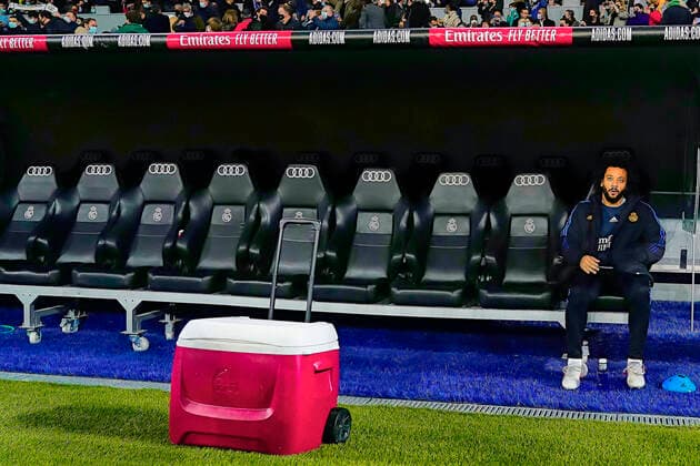 ESP: Real Madrid-Atletico de Madrid. La Liga Santander Marcelo Vieira of Real Madrid on the bench before the kick off during the La Liga match between Real Madrid and Atletico de Madrid played at Santiago Bernabeu Stadium on December 12, 2021 in Madrid, Spain. kpng Copyright: xColasxBuerax xPRESSINPHOTOx PS_211212_789