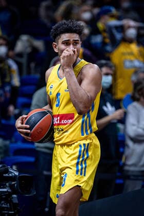 Basketball Berlin 17.12.2021 Saison 2021 2022 EuroLeague 16.Spieltag Alba Berlin vs ZSKA Moskau vl: Maodo Lo (Alba, No. 0)