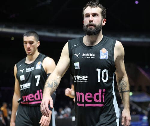 Bastian Doreth (medi Bayreuth) nach Abpfiff