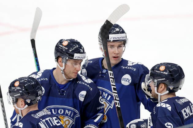 MOSCOW, RUSSIA â€“ DECEMBER 18, 2021: Finnish players celebrate a goal scored against Canada in their national team, Nationalteam s 2021 Channel One Cup Ice hockey, Eishockey match at CSKA Arena as part of the 2021 22 Euro Hockey Tour. Mikhail Japaridze TASS  TS11C460
