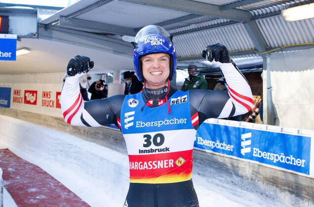 Bilder des Jahres 2021, Sport 12 Dezember Sport Themen der Woche KW50 18.12.2021 Olympia-Eiskanal Innsbruck, Igls, Tirol, Österreich Bobbahn Innsbruck-Igls Rodeln Kunstbahnrodeln Eberspächer Rennrodel-Weltcup 2021 22 Herren Bild: 30 Wolfgang Kindl (AUT) *** 18 12 2021 Olympic Ice Canal Innsbruck, Igls, Tyrol, Austria Bobsleigh Track Innsbruck Igls Luge Artificial Track Luge Eberspächer Luge World Cup 2021 22 Men Picture 30 Wolfgang Kindl AUT