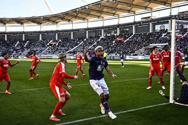 2eme but et joie Ado Onaiwu (tfc) FOOTBALL : Toulouse vs Nimes - 32eme de Finale de Coupe de France - Toulouse - Le 18 12 2021 ThierryBreton Panoramic 