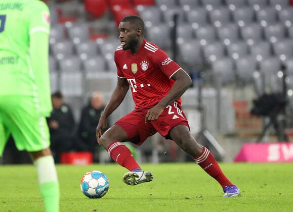 Bayern vs. VfL, 1. BL München, 17.12.2021, FUßBALL - FC Bayern München vs. VfL Wolfsburg, 1. BL, Saison 2021 22. Bild zeigt: Dayot Upamecano (FC Bayern München) München