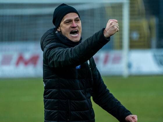 Grosser Jubel bei Thomas Woerle, Cheftrainer (SSV Ulm 1846), SSV Ulm 1846 vs. Kickers Offenbach, Regionalliga Suedwest, Fussball, Herren, 18.12.2021 SSV Ulm 1846 vs. Kickers Offenbach, Regionalliga Suedwest, Fussball, Herren, 18.12.2021 Ulm Copyright: xMichaelxSchmidt Eibner-Pressefotx EP_MST