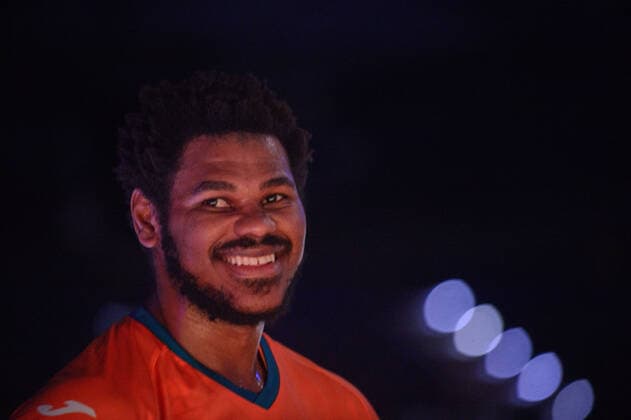 Cristiano Felicio (1 ratiopharm Ulm) vor der Partie EWE Baskets Oldenburg vs ratiopharm Ulm. Basketball, easyCredit BBL, Saison 2021 2022, 11. Spieltag, 18.12.2021. Copyright: xErikxHillmer EIBNERx EP_EHR EWE Baskets Oldenburg vs ratiopharm Ulm. Basketball, easyCredit BBL, Saison 2021 2022, 11. Spieltag, 18.12.2021 Oldenburg Copyright: xErikxHillmer EIBNERx EP_EHR