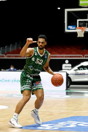 18.12.2021, easyCredit Basketball Bundesliga, BBL, Saison 2021 2022, Herren, Chemnitz Niners - Brose Bamberg Chemnitz Messe Chemnitz Sachsen Germany
