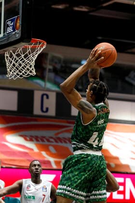 18.12.2021, easyCredit Basketball Bundesliga, BBL, Saison 2021 2022, Herren, Chemnitz Niners - Brose Bamberg Chemnitz Messe Chemnitz Sachsen Germany