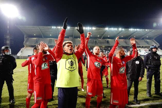 Joie fin de match AS Cannes FOOTBALL : AS Cannes vs Dijon FCO - 32 eme de finale de Coupe de France - Cannes - 18 12 2021 NorbertScanella Panoramic 