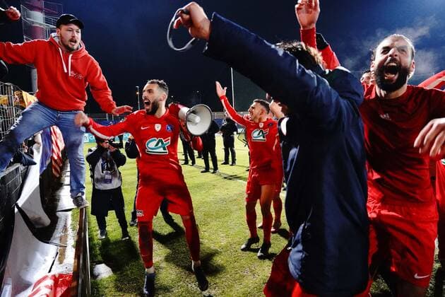 Joie fin de match AS Cannes FOOTBALL : AS Cannes vs Dijon FCO - 32 eme de finale de Coupe de France - Cannes - 18 12 2021 NorbertScanella Panoramic 