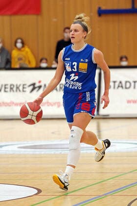 18.12.2021, xovx, Basketball Damen Bundesliga DBBL, BC pharmaserv Marburg - TSV 1880 Wasserburg Alexandra Wilke (BC pharmaserv Marburg), Freisteller Marburg Georg Gaßmann Halle Hessen Deutschland (DE)