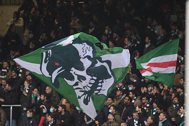Supporters du Red Star FOOTBALL : Red Star vs as Monaco - 1 32e finale coupe de France - 19 12 2021 JBAutissier Panoramic 