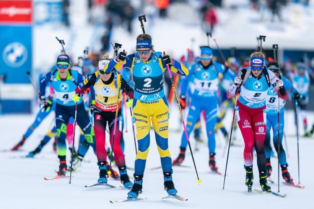 Bilder des Jahres 2021, Sport 12 Dezember Sport Themen der Woche KW50 211219 In this handout photo from the International Biathlon Union Elvira Oeberg (SWE), competes in IBU World Cup on December, 19 in Annecy. Photo: Thibaut IBU Handout BILDBYRAN skidskytte biathlon skiskyting skidskytt världscupen sverige *** 211219 In this handout photo from the International Biathlon Union Elvira Oeberg SWE, competes in IBU World Cup on December, 19 in Annecy Photo Thibaut IBU Handout BILDBYRAN biathlon biathlon biathlon biathlon biathlon world cup sweden,  Copyright: Thibaut IBU BB211219BB860