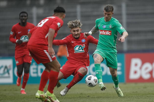 Ignacio Ramirez (AS Saint-Etienne) vs Cyril Khetir (Lyon la Duchere) FOOTBALL : 32eme finale de la Coupe de France - Lyon La Duchere vs Saint-Etienne - 19 12 2021 AurelienMorissard Panoramic 