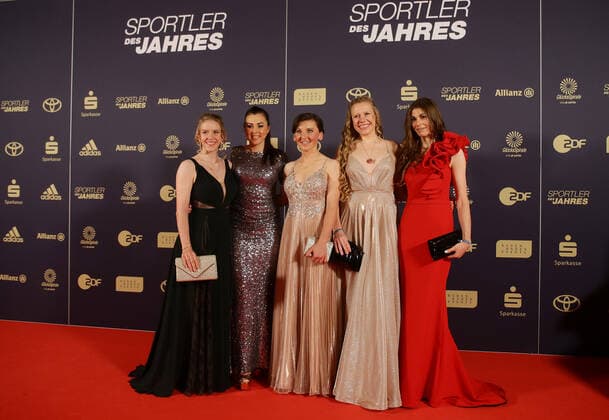 Baden-Baden , Ehrung Sportler des Jahres , Mannschaft des Jahres , Bahnrad Vierer Frauen , von links: Franziska Brausse Lisa Klein Lisa Brennauer Kieke Kröger Laura Süssemilch Pressefoto Baumann Hansjürgen Britsch Pool