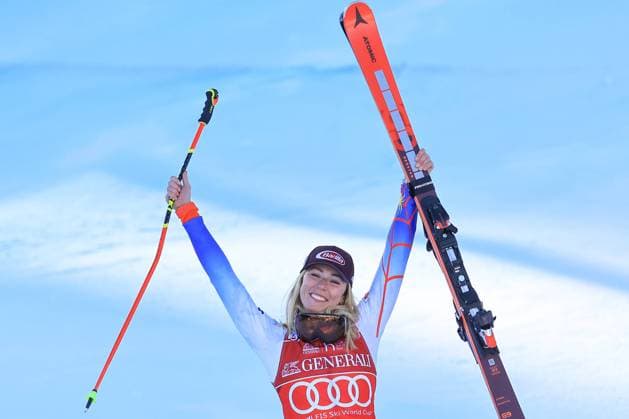 ALPINE SKIING - FIS WC Courchevel COURCHEVEL,FRANCE,22.DEC.21 - ALPINE SKIING - FIS World Cup, giant slalom, ladies. Image shows the rejoicing of Mikaela Shiffrin (USA).  GEPAxpictures xMarioxBuehner