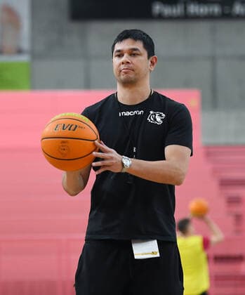 Basketball 2. Bundesliga 2020 2021 Tigers Tuebingen 22.12.2021 Training der Tigers Tuebingen in der Paul Horn Arena: Trainer Daniel Jansson