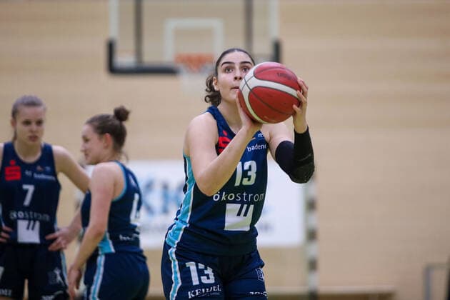 1. Basketball Bundesliga Damen Capitol Bascats Düsseldorf gegen Eisvögel USC Freiburg, 22.12.2021 Maria Konstantinidou ( 13 Eisvoegel USC Freiburg); 1. Basketball Bundesliga Damen Capitol Bascats Düsseldorf gegen Eisvögel USC Freiburg am 22.12.2021, Duesseldorf. Copyright: xBEAUTIFULxSPORTS KennyxBeelex
