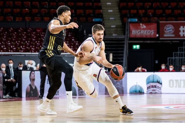 Turkish Airlines EuroLeague: FC Bayern Muenchen Basketball - Bitci Baskonia Vitoria-Gasteiz; 23.12.2021 Turkish Airlines EuroLeague: FC Bayern Muenchen Basketball - Bitci Baskonia Vitoria-Gasteiz; 23.12.2021; Audi Dome, Muenchen (Bayern) Copyright: xBEAUTIFULxSPORTS Wunderlx