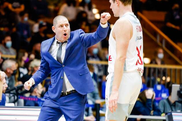 Headcoach Oren Amiel (Brose Bamberg) HAKRO Merlins Crailsheim - Brose Bamberg, easyCredit Basketball Bundesliga, Saison 2021-2022, 19. Spieltag, Crailsheim, Germany, 12.11.2021, Arena Hohenlohe Copyright: DanielxLöb