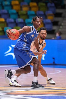 Badio Brancou,(Fraport Skyliners, 8), , GER,Basketball, BBL, Fraport Skyliners gegen Niners Chemnitz,27.12.2021, Frankfurt Copyright: xEibner-Pressefoto UlrichxScherbaumx EP_usm