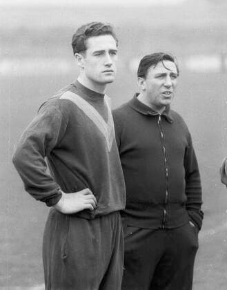 Fußball, Trainerhistorie Westfalia Herne von 1938 bis heute Oberliga West Saison 1958 59: Training Westfalia Herne: Trainer Fritz Langner und Torwart Hans Tilkowski beobachten das Training. Aufn. 06.03.1959.