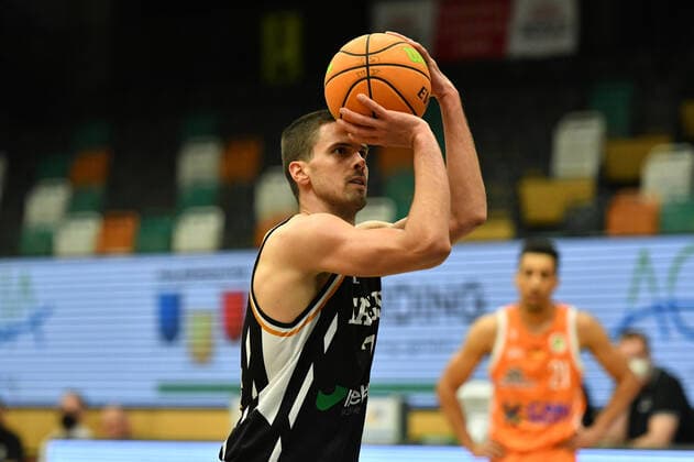Marko Boksic (Itzehoe Eagles 7) Basketball, BARMER 2. Basketball Bundesliga, Saison 2020 21, RASTA Vechta - Itzehoe Eagles, 28.12.2021, 16. Spieltag, Rasta Dome Vechta Copyright: xWenzel Eibner-Pressefotox RVA