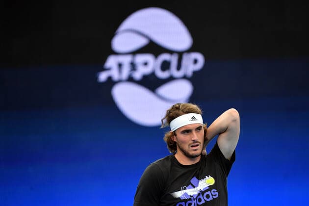 ATP, Tennis Herren CUP PRACTICE SESSION, Greece?s Stefanos Tsitsipas during an ATP Cup practice session at Ken Rosewall Arena, Sydney Olympic Park in Sydney, Thursday, December 30, 2021. ( NO ARCHIVING, EDITORIAL USE ONLY, NO USE IN BOOKS WITHOUT CONSENT SYDNEY NSW AUSTRALIA  Copyright: xMICKxTSIKASx 20211230001609777858