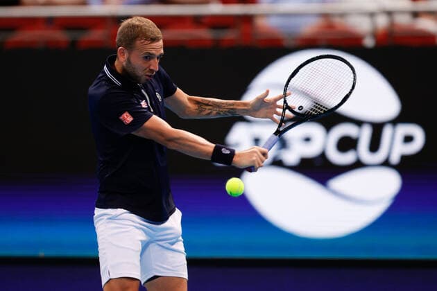 Daniel Evans of Team Great Britain plays a shot against Jan-Lennard Struff of Team Germany during the ATP, Tennis Herren Cup at Qudos Bank Arena, Sydney Olympic Park Tennis Centre, Sydney, Australia on 2 January 2022. Copyright: xPeterxDovganx 30460069