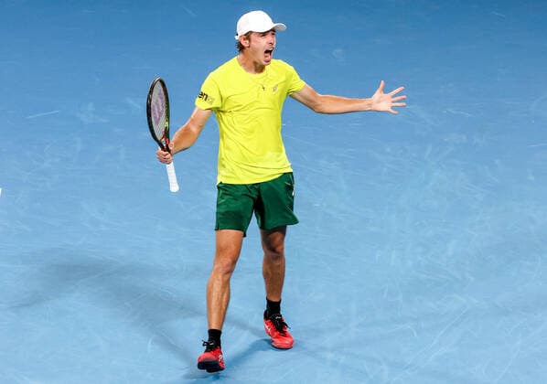 TENNIS ATP, Tennis Herren CUP, Alex De Minaur of Team Australia reacts after winning his match against Matteo Berrettini of Team Italy on day 2 of the ATP Cup tennis tournament at Qudos Arena in Sydney, Sunday, January 2, 2022. ( NO ARCHIVING, EDITORIAL USE ONLY, NO USE IN BOOKS WITHOUT CONSENT SYDNEY NSW AUSTRALIA  Copyright: xDAVIDxGRAYx 20220102001610313928