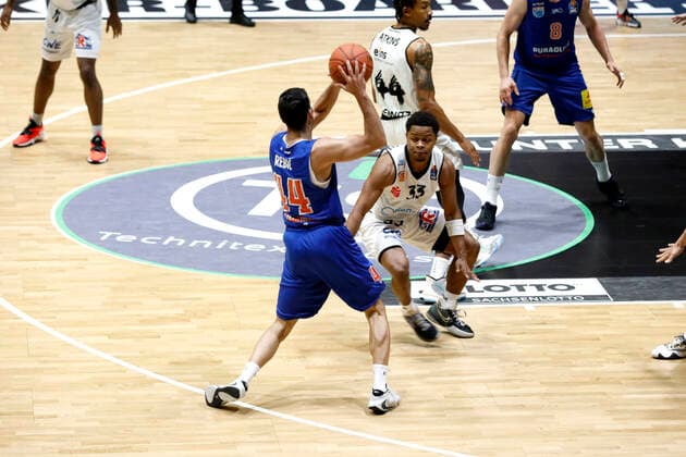 02.01.2022, easyCredit Basketball Bundesliga, BBL, Saison 2021 2022, Herren, Chemnitz Niners - Syntainics MBC Nikola Rebic, Syntainics MBC Chemnitz Messe Chemnitz Sachsen Germany