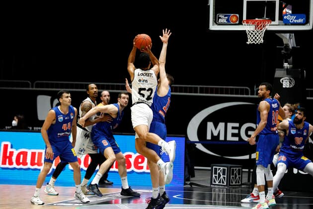 02.01.2022, easyCredit Basketball Bundesliga, BBL, Saison 2021 2022, Herren, Chemnitz Niners - Syntainics MBC Trent Lockett, Niners Chemnitz Chemnitz Messe Chemnitz Sachsen Germany