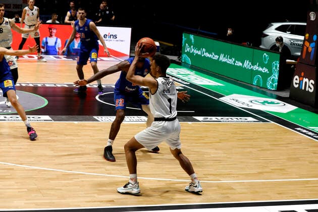 02.01.2022, easyCredit Basketball Bundesliga, BBL, Saison 2021 2022, Herren, Chemnitz Niners - Syntainics MBC Brendan Gregori, Niners Chemnitz Chemnitz Messe Chemnitz Sachsen Germany
