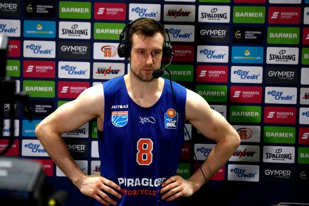 02.01.2022, easyCredit Basketball Bundesliga, BBL, Saison 2021 2022, Herren, Chemnitz Niners - Syntainics MBC Johannes Richter, Syntainics MBC, beim Interview Chemnitz Messe Chemnitz Sachsen Germany