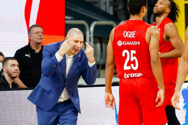Headcoach Oren Amiel (Brose Bamberg) Brose Bamberg - FC Bayern München Muenchen - easyCredit-BBL - Basketball Bundesliga Saison 2021 22 Spieltag 15, 02.01.2022 Bamberg, Brose Arena Copyright: DanielxLöb