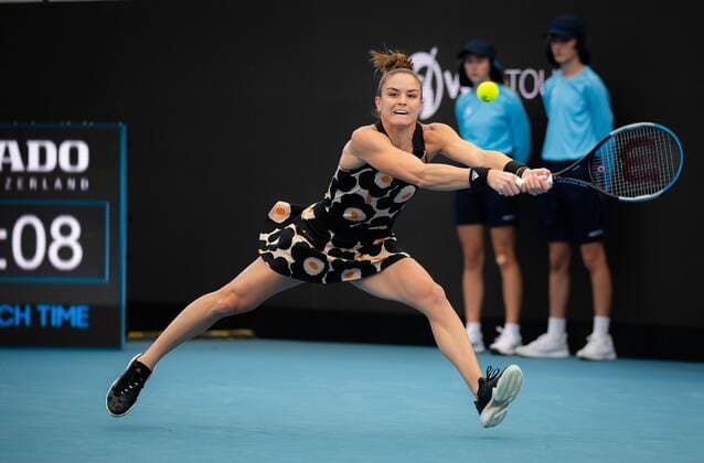 Mandatory Credit: Photo by Rob Prange Shutterstock (12683869q) Maria Sakkari of Greece in action during the first round match at the 2022 Adelaide International WTA, Tennis Damen 500 tennis tournament Adelaide International, Tennis, Memorial Drive Tennis Centre, Adelaide, Australia - 03 Jan 2022 Adelaide International, Tennis, Memorial Drive Tennis Centre, Adelaide, Australia - 03 Jan 2022  Copyright: xRobxPrange Shutterstockx 12683869q