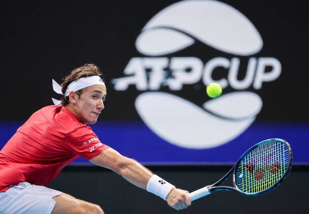 TENNIS ATP, Tennis Herren CUP, Casper Ruud of Team Norway hits a shot during his match against Roberto Bautista Agut of Team Spain on day 3 of the ATP Cup tennis tournament at Qudos Arena in Sydney, Monday, January 3, 2022. ( NO ARCHIVING, EDITORIAL USE ONLY, NO USE IN BOOKS WITHOUT CONSENT SYDNEY NSW AUSTRALIA  Copyright: xDAVIDxGRAYx 20220103001610466355