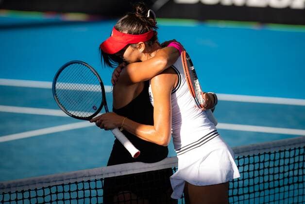 Mandatory Credit: Photo by Rob Prange Shutterstock (12683869dv) Ajla Tomljanovic of Australia & Heather Watson of Great Britain in action during the first round of the 2022 Adelaide International WTA, Tennis Damen 500 tennis tournament Adelaide International, Tennis, Memorial Drive Tennis Centre, Adelaide, Australia - 03 Jan 2022 Adelaide International, Tennis, Memorial Drive Tennis Centre, Adelaide, Australia - 03 Jan 2022  Copyright: xRobxPrange Shutterstockx 12683869dv