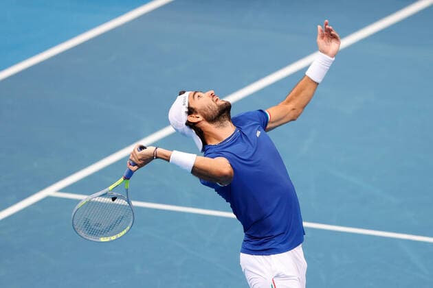 Matteo Berrettini of Team Italy serves against Ugo Humbert of Team France during the ATP, Tennis Herren Cup at Qudos Bank Arena, Sydney Olympic Park Tennis Centre, Sydney, Australia on 4 January 2022. Copyright: xPeterxDovganx 30460234