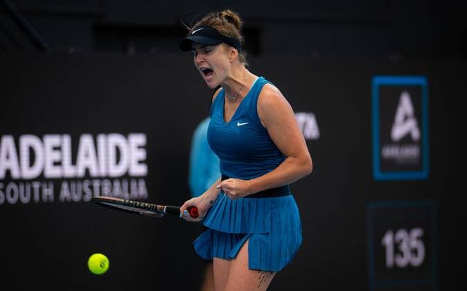 Mandatory Credit: Photo by Rob Prange Shutterstock (12683870cb) Elina Svitolina of Ukraine in action during the first round of the 2022 Adelaide International WTA, Tennis Damen 500 tennis tournament Adelaide International, Tennis, Memorial Drive Tennis Centre, Adelaide, Australia - 04 Jan 2022 Adelaide International, Tennis, Memorial Drive Tennis Centre, Adelaide, Australia - 04 Jan 2022  Copyright: xRobxPrange Shutterstockx 12683870cb