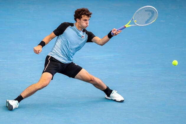 TENNIS ADELAIDE INTERNATIONAL, Juan Manuel Cerundolo of Argentina during his match against Alex Bolt of Australia on Day 2 of the the Adelaide International Tennis Tournament, at Memorial Drive, in Adelaide, Tuesday, January 4, 2022. ( NO ARCHIVING, EDITORIAL USE ONLY, NO USE IN BOOKS WITHOUT CONSENT ADELAIDE SA AUSTRALIA  Copyright: xMATTxTURNERx 20220104001610717316