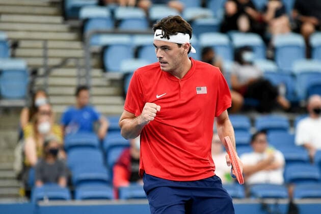 SYDNEY, AUSTRALIA - JANUARY 04: Taylor Fritz of USA pumps his fist during the ATP, Tennis Herren Cup Tennis match between Alexander Zverev of Germany and Taylor Fritz of USA at Ken Rosewall Arena on January 04, 2022 in Sydney, Australia. (Photo by Steven Markham Icon Sportswire) TENNIS: JAN 04 ATP Cup Sydney Icon2201040140