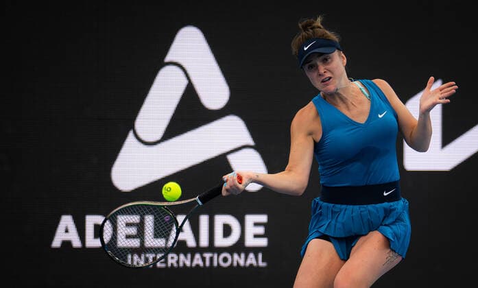 January 4, 2022, ADELAIDE, AUSTRALIA: Elina Svitolina of Ukraine in action during the first round of the 2022 Adelaide International WTA, Tennis Damen 500 tennis tournament against Anastasia Gasanova of Russia ADELAIDE AUSTRALIA - ZUMAa181 20220104_zaa_a181_019 Copyright: xRobxPrangex