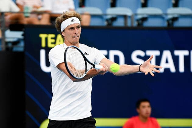 SYDNEY, AUSTRALIA - JANUARY 04: Alexander Zverev of Germany plays a forehand during the ATP, Tennis Herren Cup Tennis match between Alexander Zverev of Germany and Taylor Fritz of USA at Ken Rosewall Arena on January 04, 2022 in Sydney, Australia. (Photo by Steven Markham Icon Sportswire) TENNIS: JAN 04 ATP Cup Sydney Icon2201040145