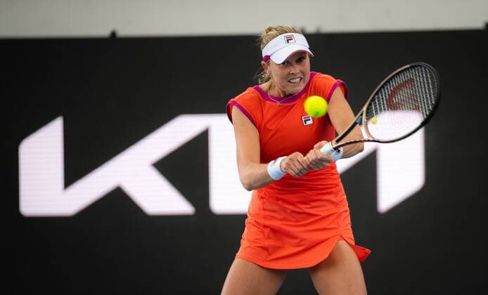 Mandatory Credit: Photo by Rob Prange Shutterstock (12683872bj) Shelby Rogers of the United States in action during the second round of the 2022 Adelaide International WTA, Tennis Damen 500 tennis tournament Adelaide International, Tennis, Memorial Drive Tennis Centre, Adelaide, Australia - 05 Jan 2022 Adelaide International, Tennis, Memorial Drive Tennis Centre, Adelaide, Australia - 05 Jan 2022  Copyright: xRobxPrange Shutterstockx 12683872bj