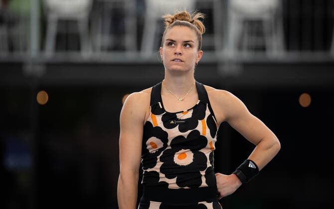 January 5, 2022, ADELAIDE, AUSTRALIA: Maria Sakkari of Greece in action during the second round of the 2022 Adelaide International WTA, Tennis Damen 500 tennis tournament against Shelby Rogers of the United States ADELAIDE AUSTRALIA - ZUMAa181 20220105_zaa_a181_078 Copyright: xRobxPrangex
